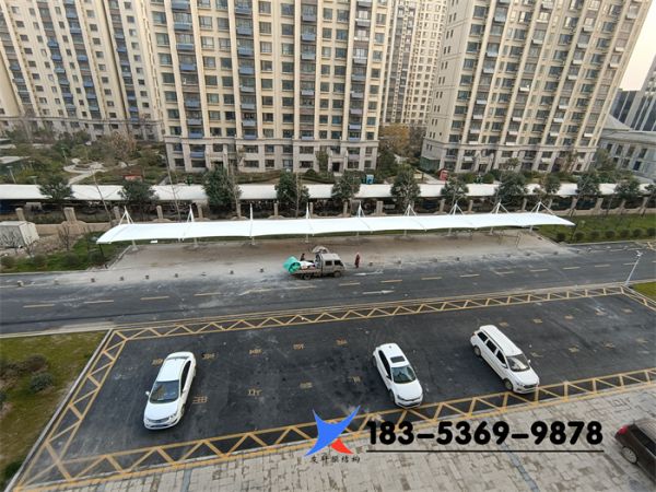 菏澤市牡丹區(qū)冠澤海棠灣汽車(chē)棚